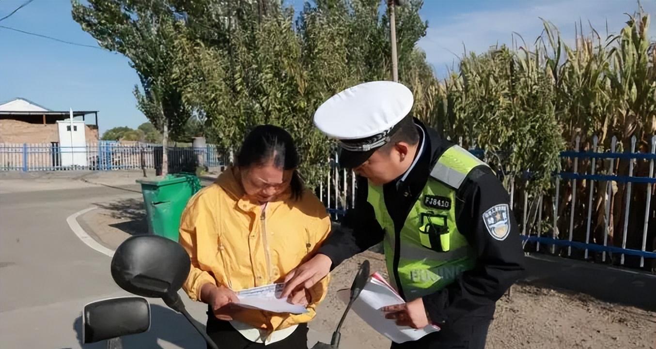 11月1日起，电动车上路“2禁3扣”新规即将实行！违者处罚明确
