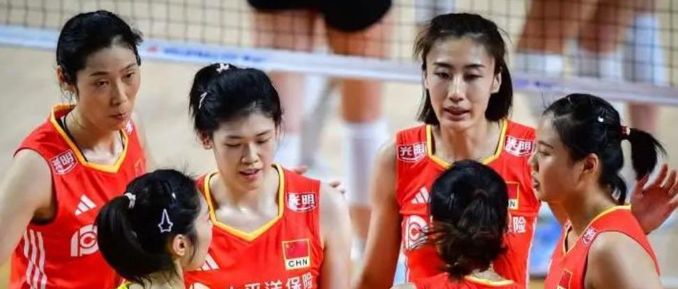 中国女排惊现黑人少女，16岁1米88身体天赋出众，或成未来门面？