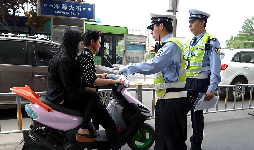 11月1日起，电动车、三轮、四轮车上路有好消息！车主放心骑
