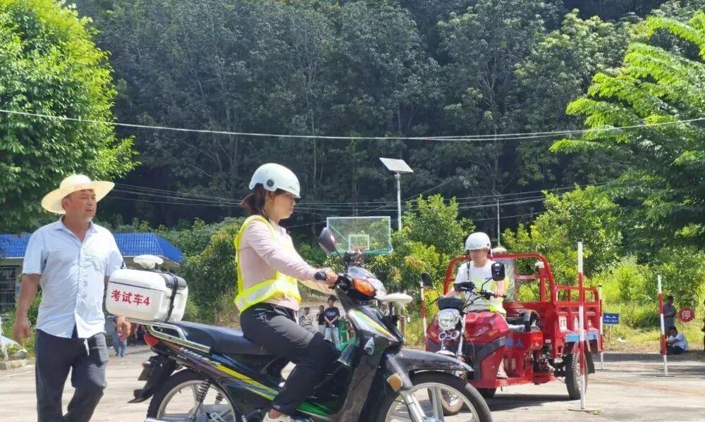 11月1日起，电动车、三轮、四轮车上路有好消息！车主放心骑