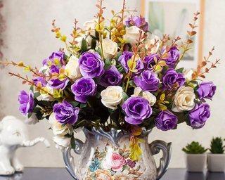 餐桌上放花的寓意好(美食与花香的完美结合)