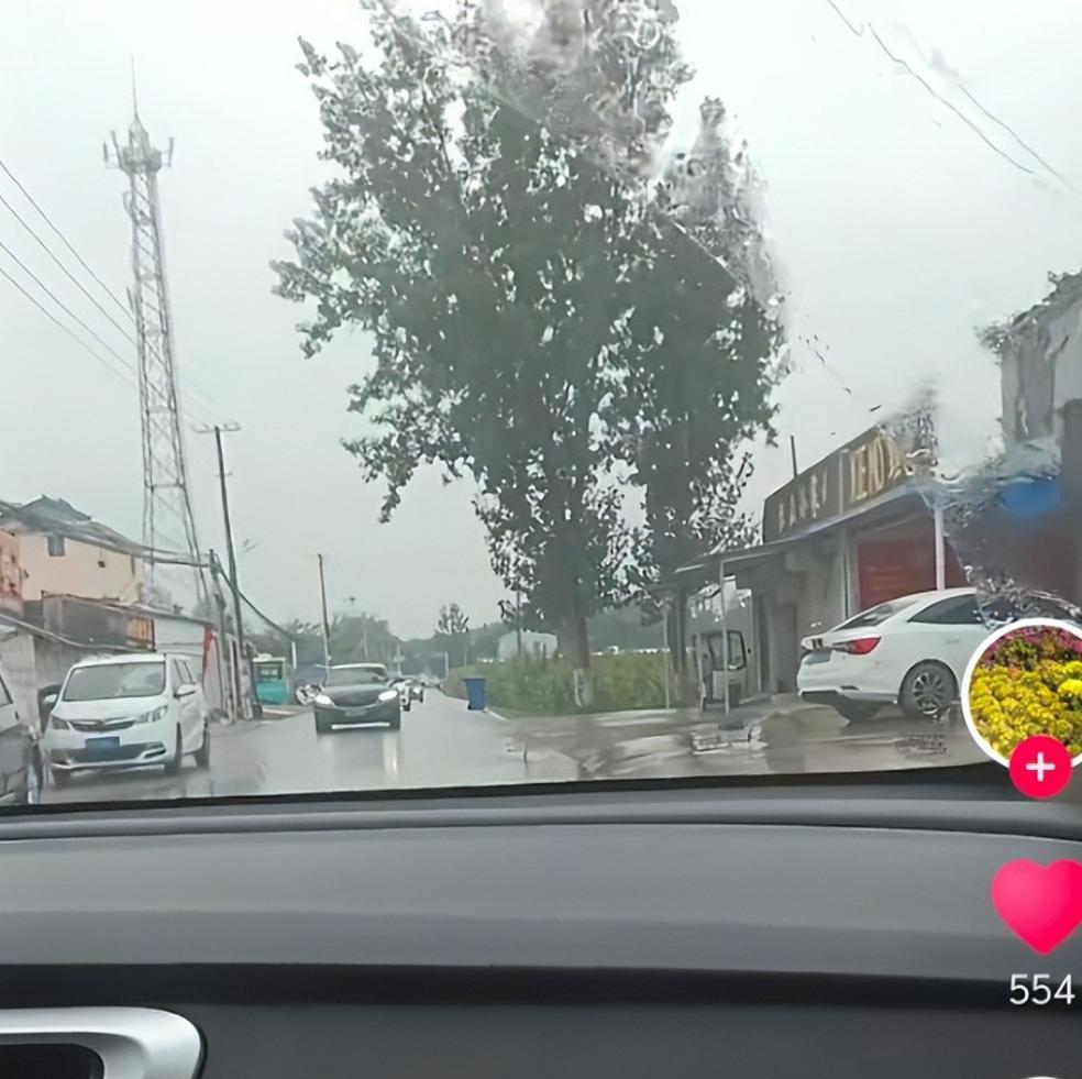 18岁残疾女孩被亲妈逼婚!刚跟相亲男说“没可能”,转头就遭背刺 18岁残疾女孩被亲妈逼婚!刚跟相亲男说“没可能”,转头就遭背刺