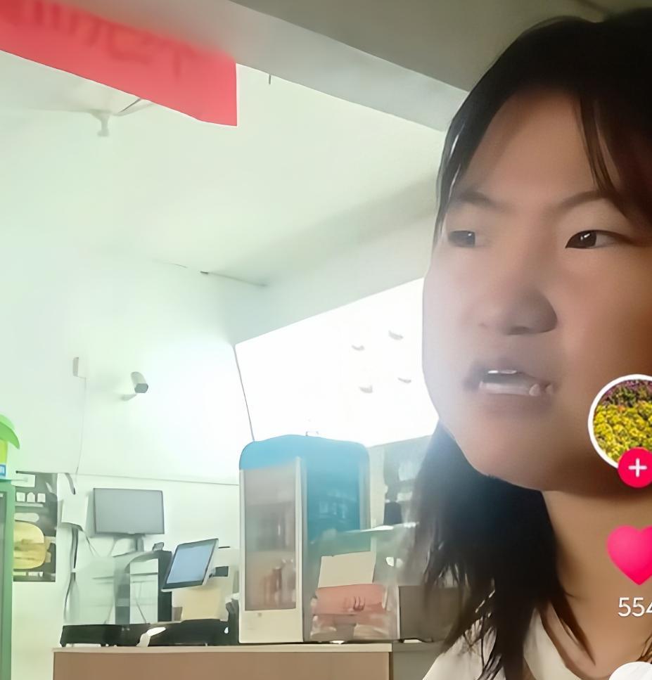 18岁残疾女孩被亲妈逼婚!刚跟相亲男说“没可能”,转头就遭背刺 18岁残疾女孩被亲妈逼婚!刚跟相亲男说“没可能”,转头就遭背刺