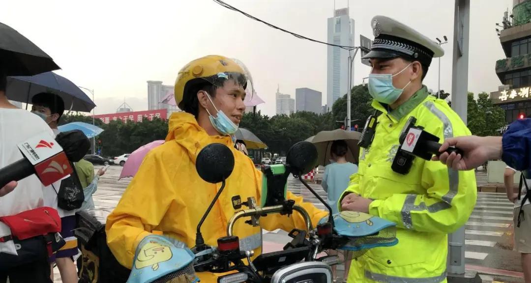 11月1日起,电动车、三轮车上路“2禁4放行”!违者处罚明确 11月1日起,电动车、三轮车上路“2禁4放行”!违者处罚明确