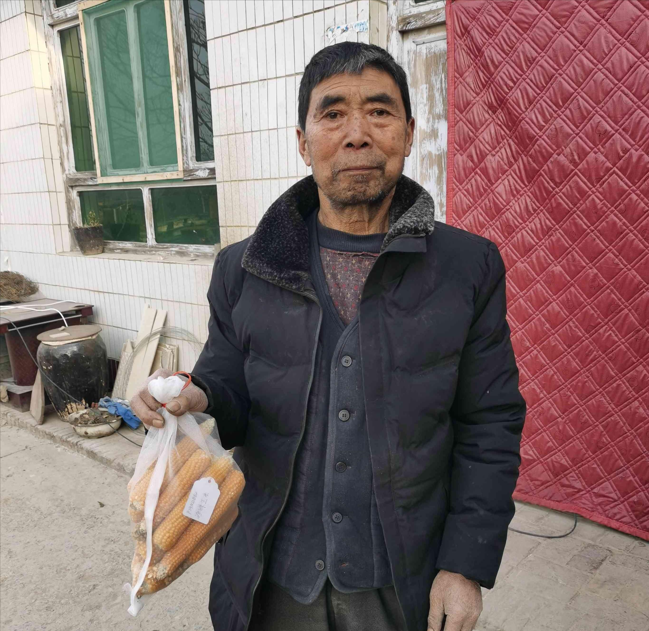 当地仅1人种植！专家下乡偶然发现，山西老汉为哄孩子种了几十年