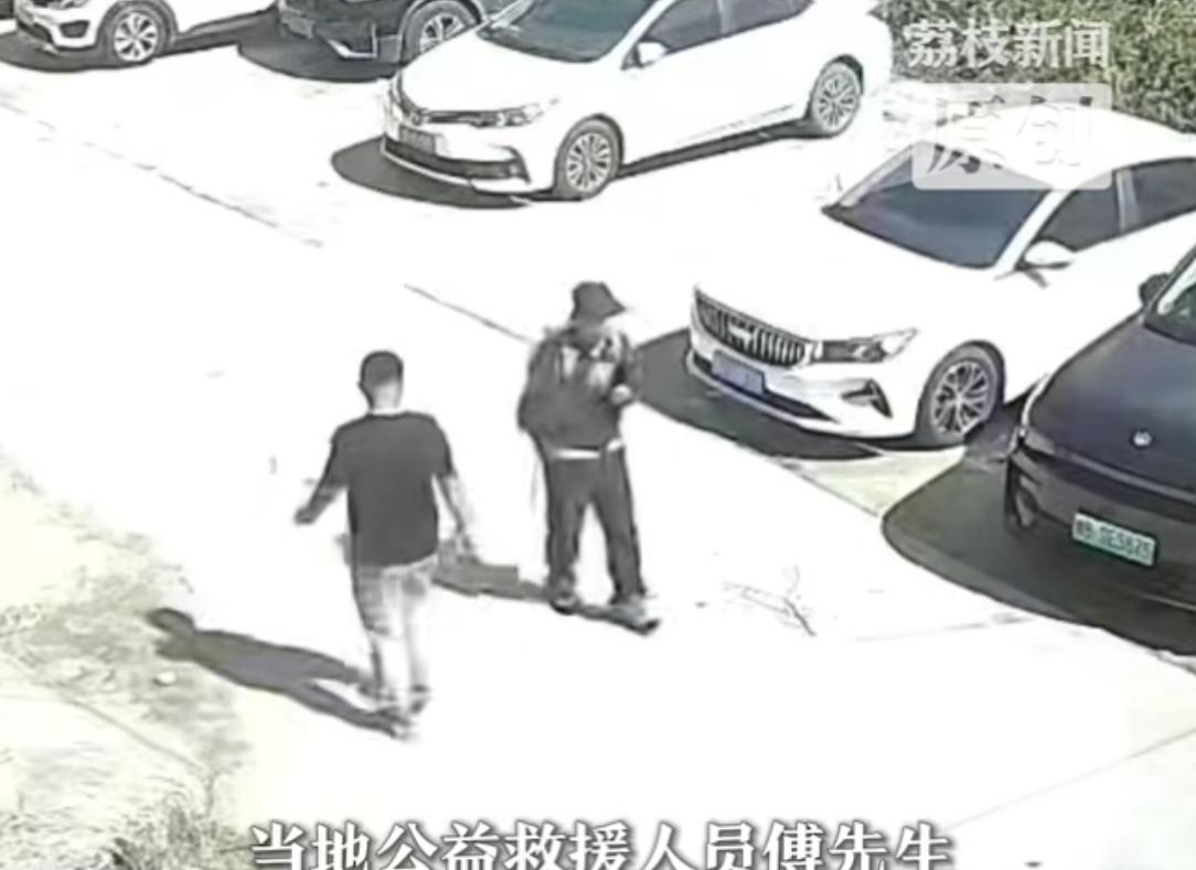 男子爬齐云山失联多天，独自爬山选择抄近路，监控最后画面在湖南