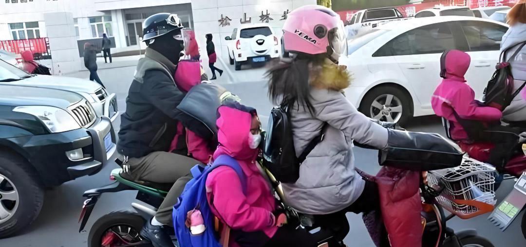 新国标电动车难加后座，家长：送娃上学怎么办？3种替代方式来了