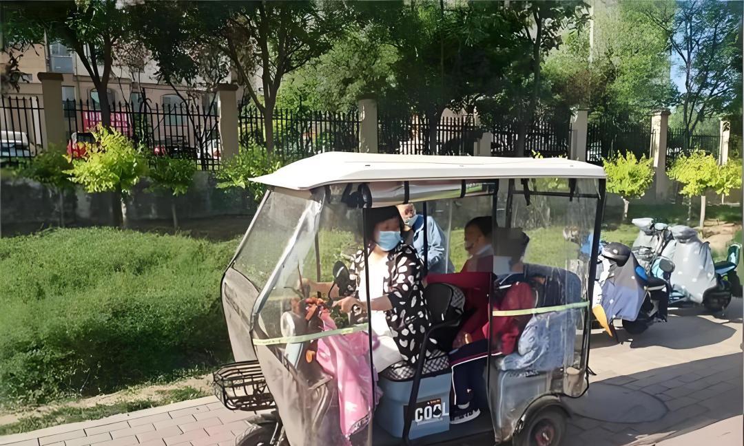 新国标电动车难加后座，家长：送娃上学怎么办？3种替代方式来了