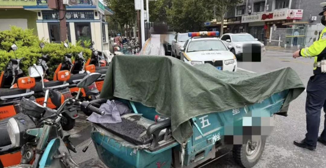 12月起，电动车有新政策，二、三、四轮都在内！违者罚款扣车