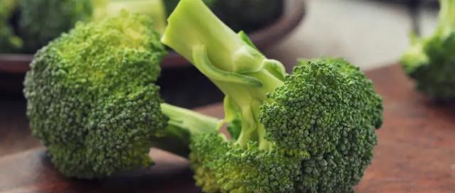 西兰花的花语和寓意（揭示西兰花的神秘语言）