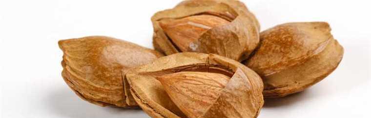 杏仁可以生吃吗？生吃杏仁的正确方法和注意事项是什么？