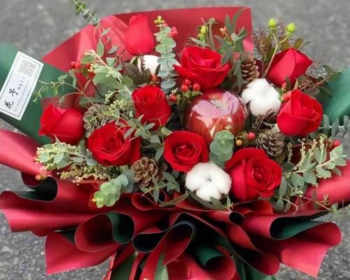 19朵玫瑰花语的深意(解读19朵玫瑰的含义与象征) 19朵玫瑰花语的深意(解读19朵玫瑰的含义与象征)