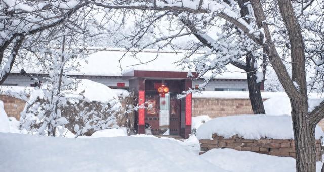 “冬月廿一暖，过年雪堵门”啥意思？今年春节会大雪封门吗？