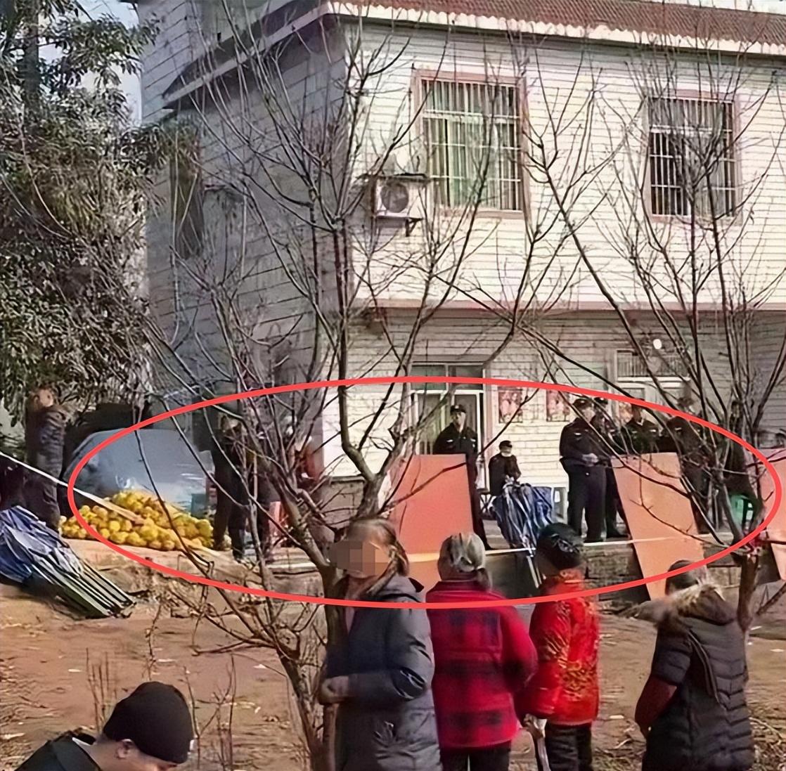 呆呆妹也没想到，杀猪宴结束才1天，一家人已走上了大衣哥的老路