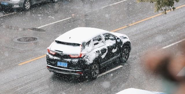 新一轮冰冻雨雪来袭：21-23日湘黔桂锁定冻雨，西藏局地大暴雪