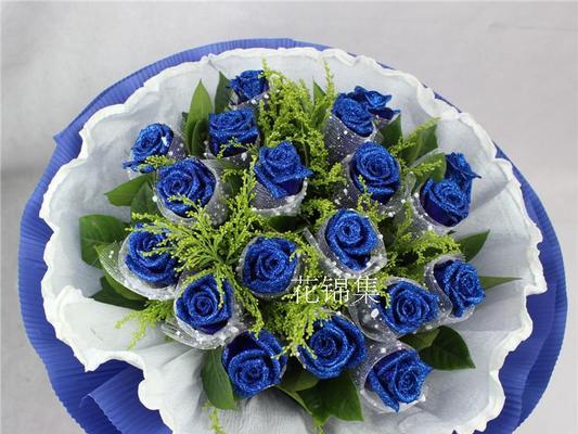 以蓝玫瑰的花语及适合赠送的对象（传达神秘和温柔）