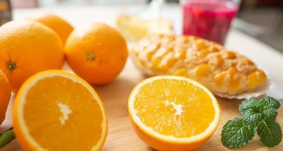 橙子含有碳水化合物吗?橙子的营养成分有哪些? 橙子含有碳水化合物吗?橙子的营养成分有哪些?