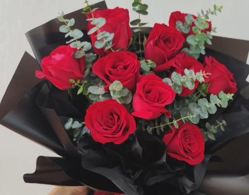 29朵玫瑰花的深刻含义(传递爱情的浪漫语言) 29朵玫瑰花的深刻含义(传递爱情的浪漫语言)