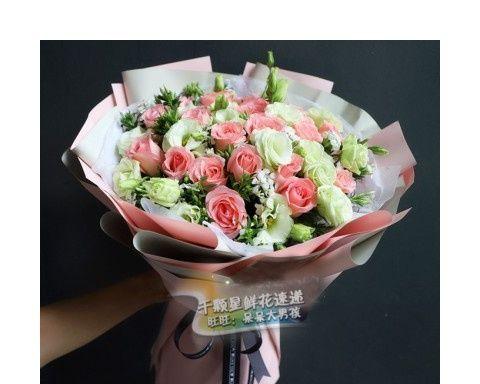 19朵粉玫瑰花的含义与象征(探寻19朵粉玫瑰花所蕴含的情感与祝福) 19朵粉玫瑰花的含义与象征(探寻19朵粉玫瑰花所蕴含的情感与祝福)