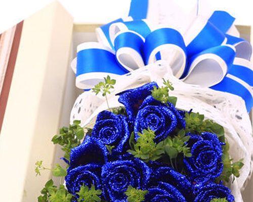 蓝色妖姬花的传说与美丽（探寻蓝色妖姬的由来与花语）