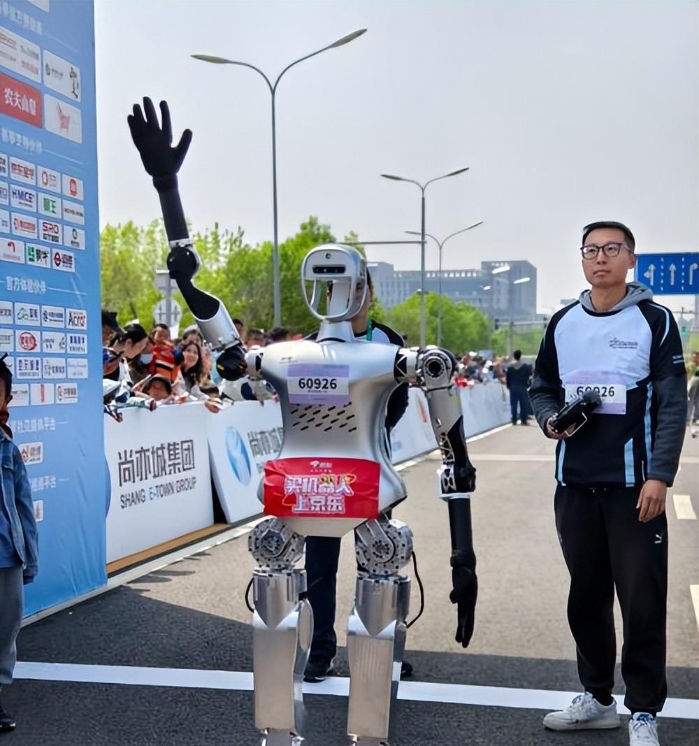 春晚5大看点曝光！蔡明回归，机器人跳舞升级，一位美国巨星加入