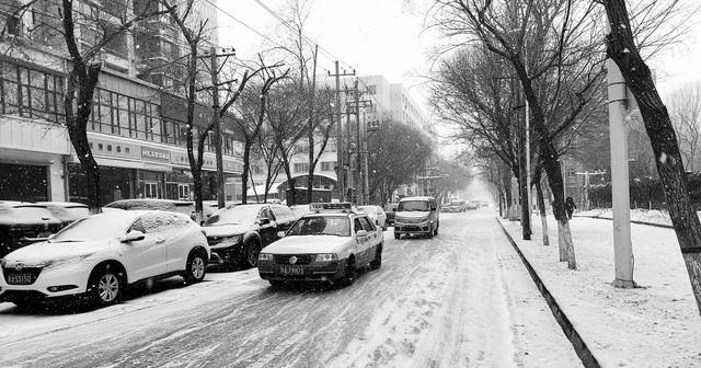 24日起多轮雨雪上线！北方飘雪南方暴雨，未来三天一目了然