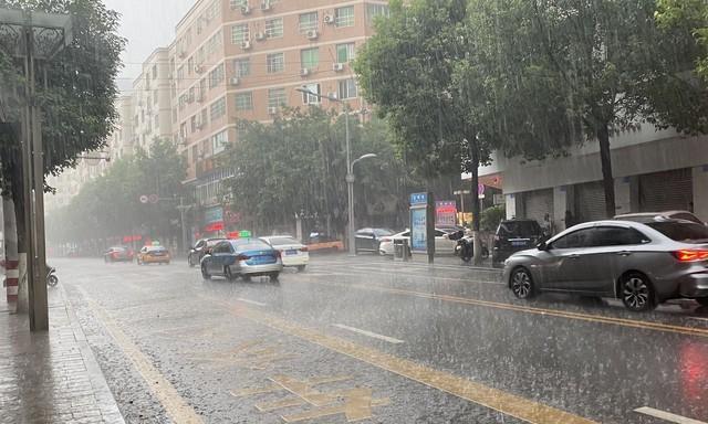 南北"冰火两重天"！北方暴雪南方暴雨，本轮天气重点分布如下