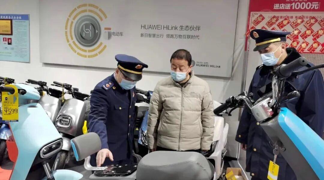 央视曝光：“0公里二手电动车”涉嫌违法！可谁能替骑车人说话？
