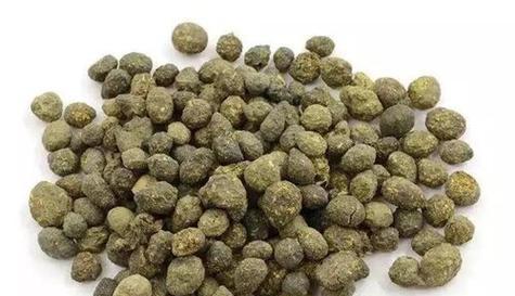 兔子粪便的肥料利用（兔子粪便的营养价值与使用技巧）