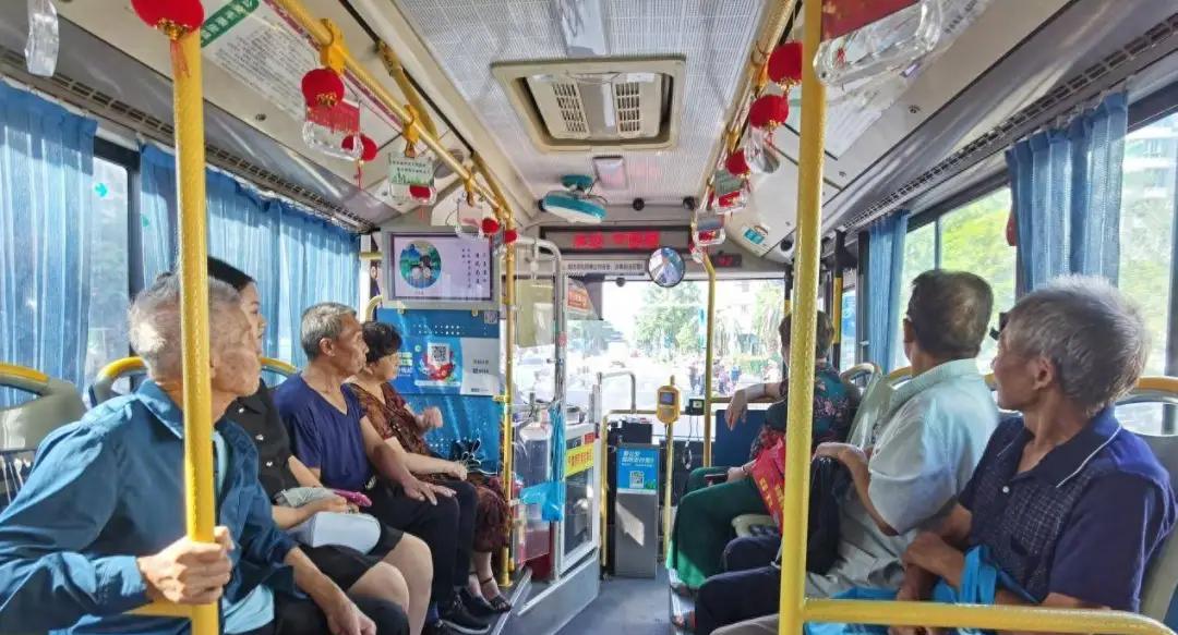 多地严查三、四轮车！老年人出行怎么办？3个代替新方式来了